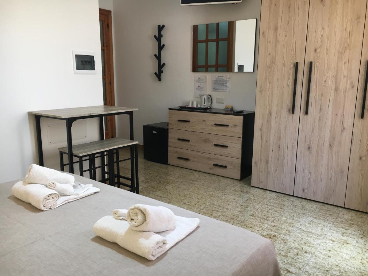 Mille Soli Bed And Breakfast 布杰鲁 外观 照片